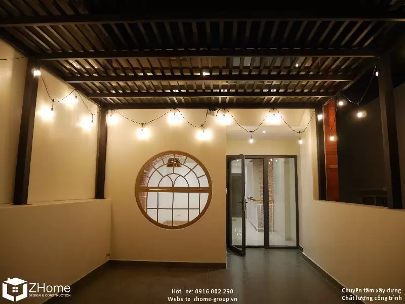 Khu vực sân thượng khi về đêm